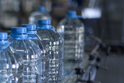 Food packaging manufacturer